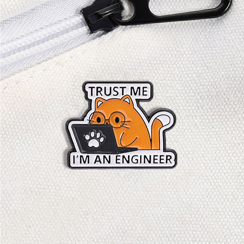 Engineer Cat Lapel Pin Trust M - مراجعة Tech Office Engineer وسعره