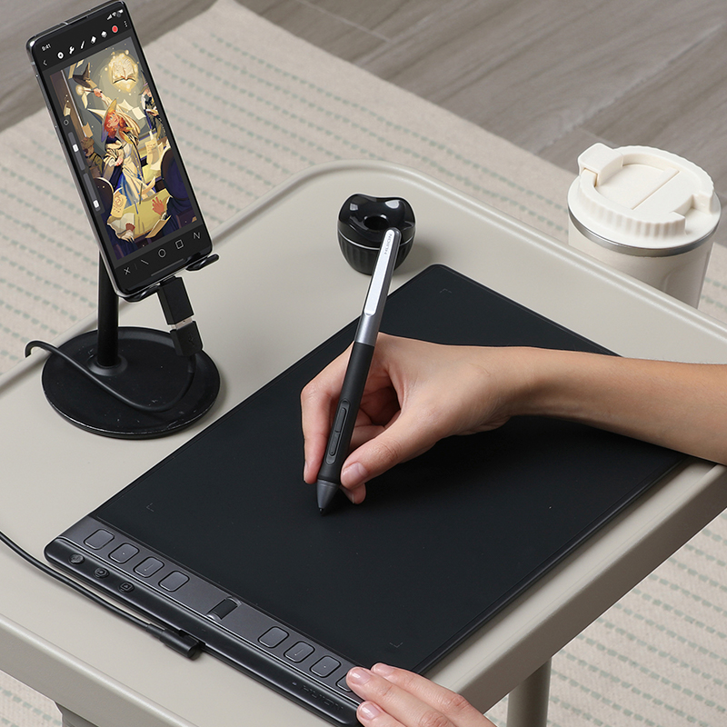 Multi-colored Graphics Tablets - مراجعة Drawing Pad Signature وسعره